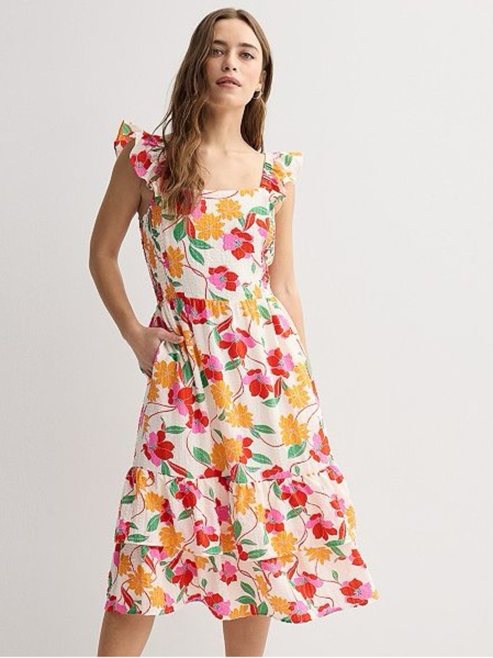 [Draper James] Floral Crepe Flutter Sleeve Smocked-Fiit Tiered Skirt Midi Dress